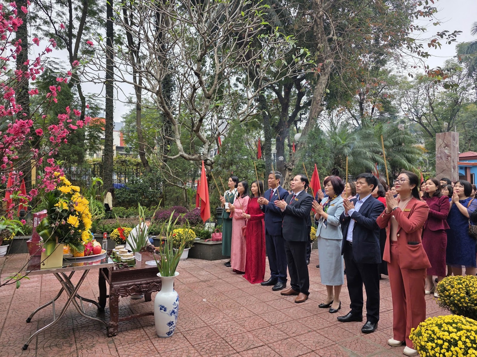 Lãnh đạo Tổng Liên đoàn Lao động Việt Nam thăm Trường Đại học Công đoàn nhân dịp đầu Xuân Bính Ngọ 2026